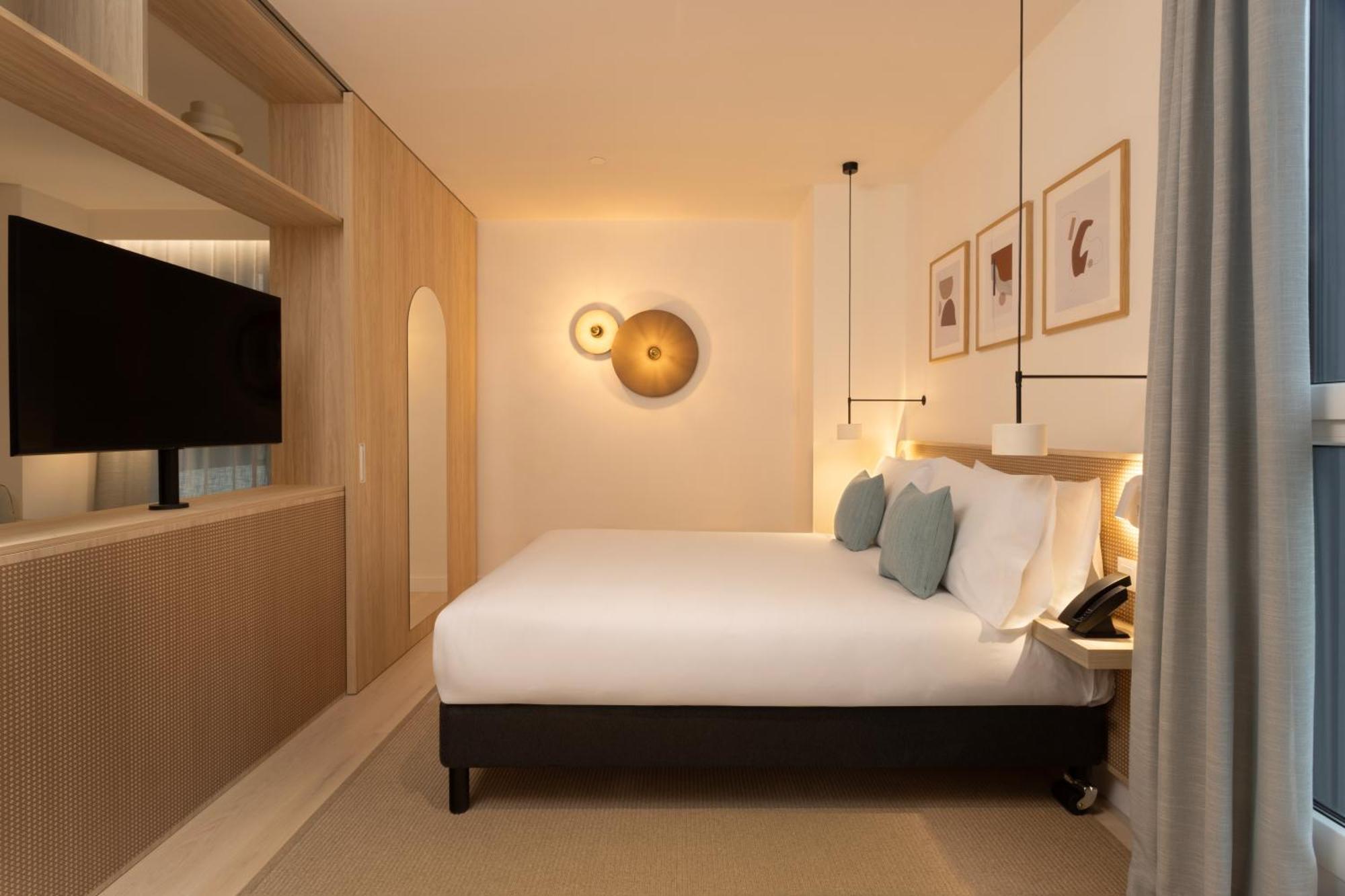Staybridge Suites & Apartments Malaga By Ihg ภายนอก รูปภาพ
